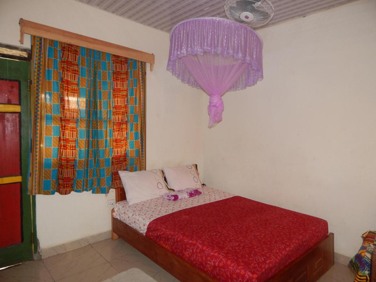 Akomapa Village Elmina Luaran gambar